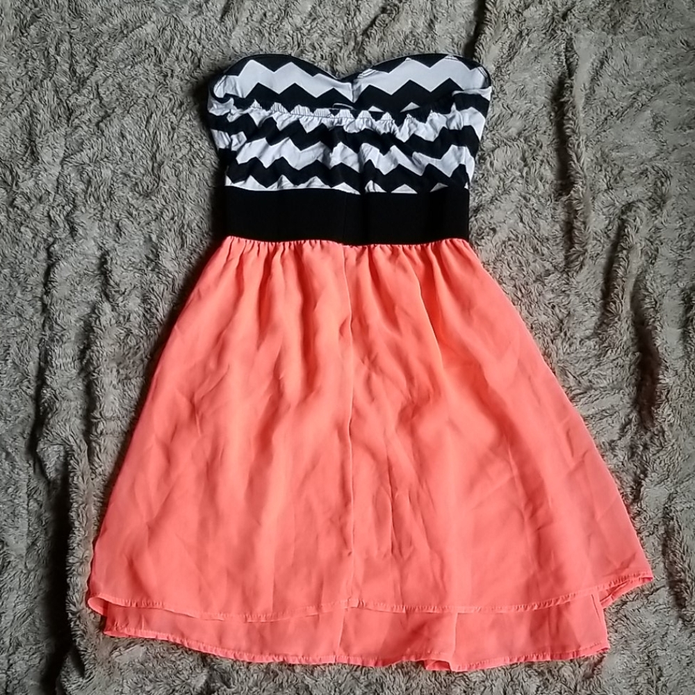 Spring Dress - Picture 3 of 5